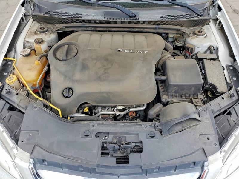 2011 Chrysler 200 მანქანა იყიდება აუქციონზე, vin: 1C3BC2FG7BN618216, აუქციონის ნომერი: 61572016