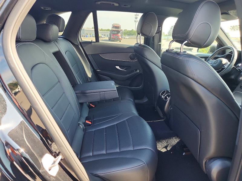 61305926 :رقم المزاد ، W1N0G8EB7MV283938 vin ، 2021 Mercedes-benz Glc مزاد بيع