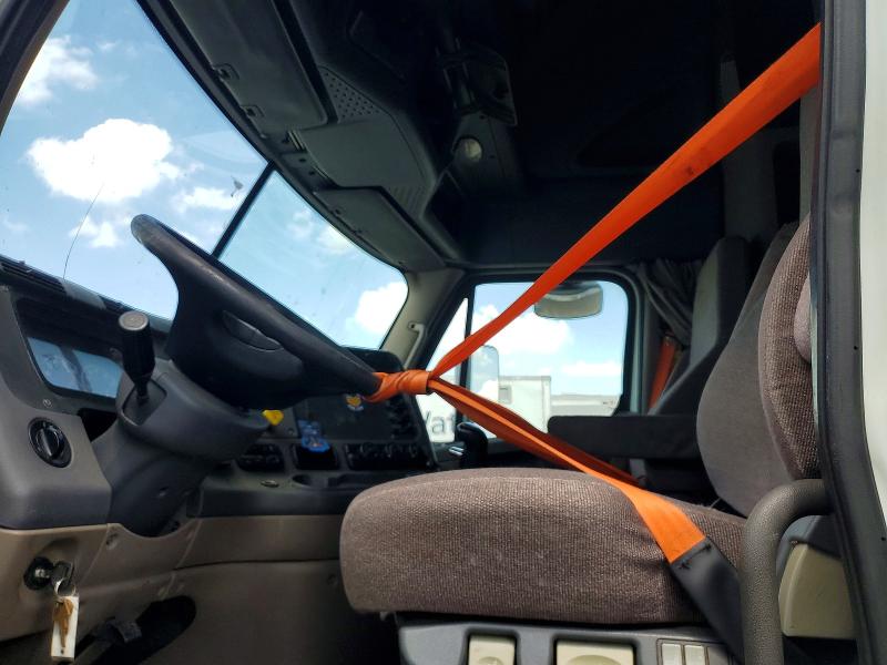 Aukcja sprzedaży 2013 Freightliner Cascadia, vin: 1FUJGLBG8DLFH5244, numer aukcji: 59612296