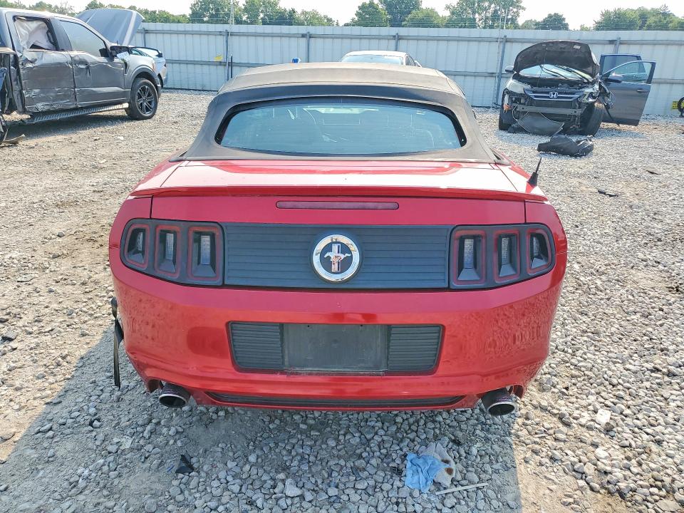 2013 Ford Mustang მანქანა იყიდება აუქციონზე, vin: 1ZVBP8EM9D5211346, აუქციონის ნომერი: 61018206