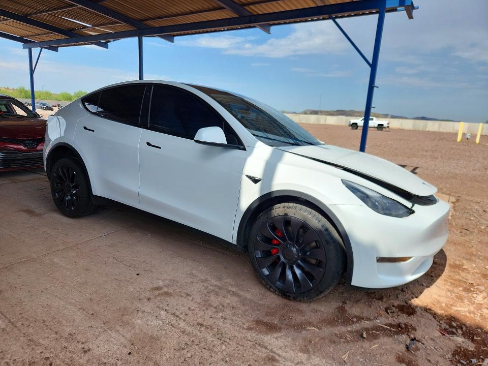 Продаж на аукціоні авто 2023 Tesla Model Y, vin: 7SAYGDEFXPF712887, номер лоту: 61617616