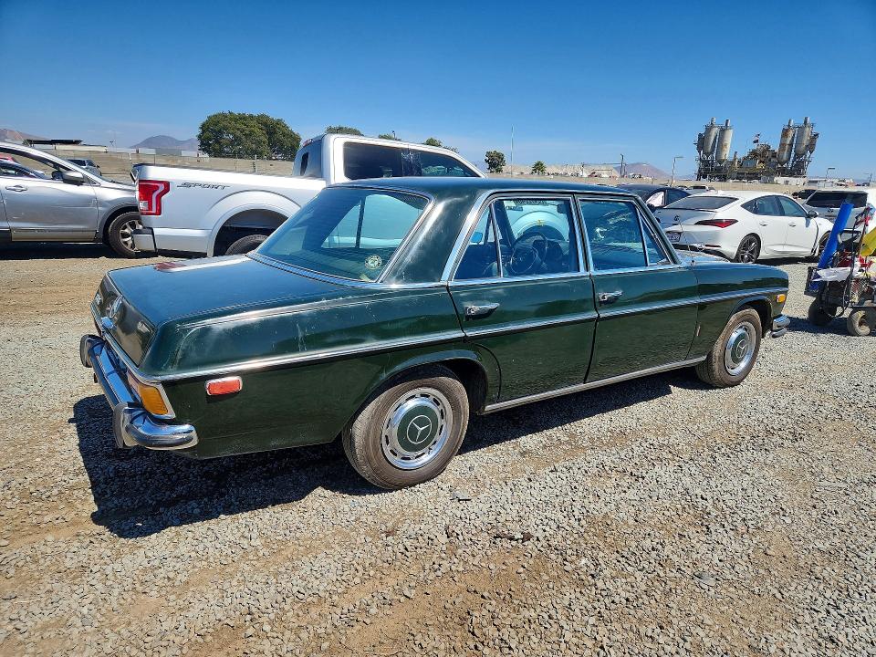 1971 Mercedes-benz 250 მანქანა იყიდება აუქციონზე, vin: 111401112004869, აუქციონის ნომერი: 62472846