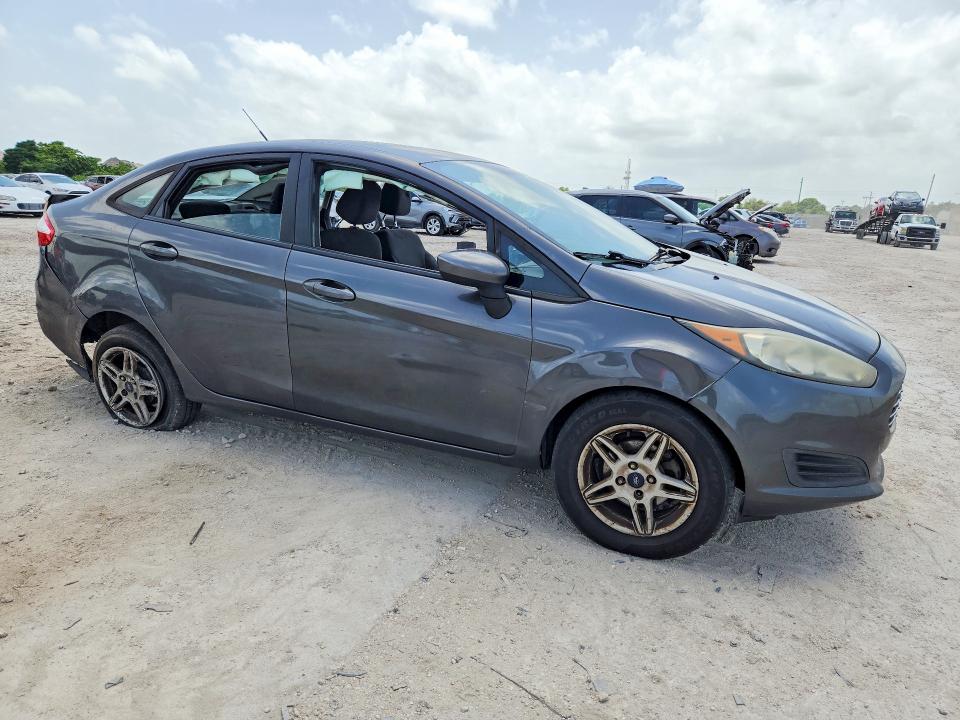 60299156 :رقم المزاد ، 3FADP4BJ7JM115533 vin ، 2018 Ford Fiesta مزاد بيع