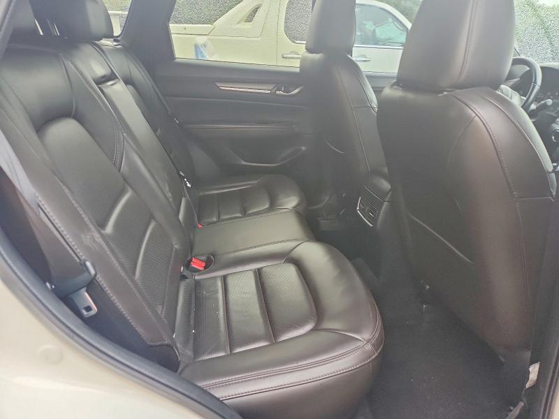60607376 :رقم المزاد ، JM3KFBEY9M0466265 vin ، 2021 Mazda Cx-5 مزاد بيع