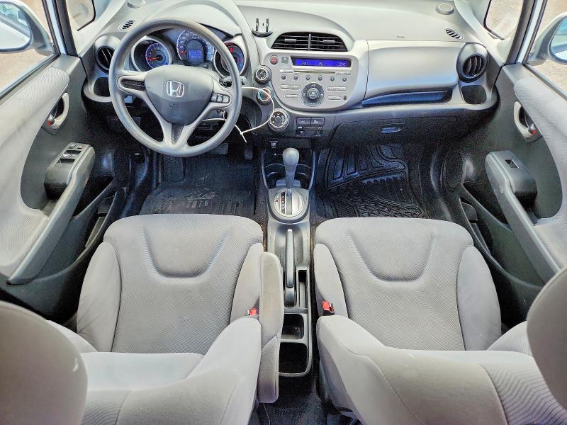2011 Honda Fit მანქანა იყიდება აუქციონზე, vin: JHMGE8H55BC801375, აუქციონის ნომერი: 61572246