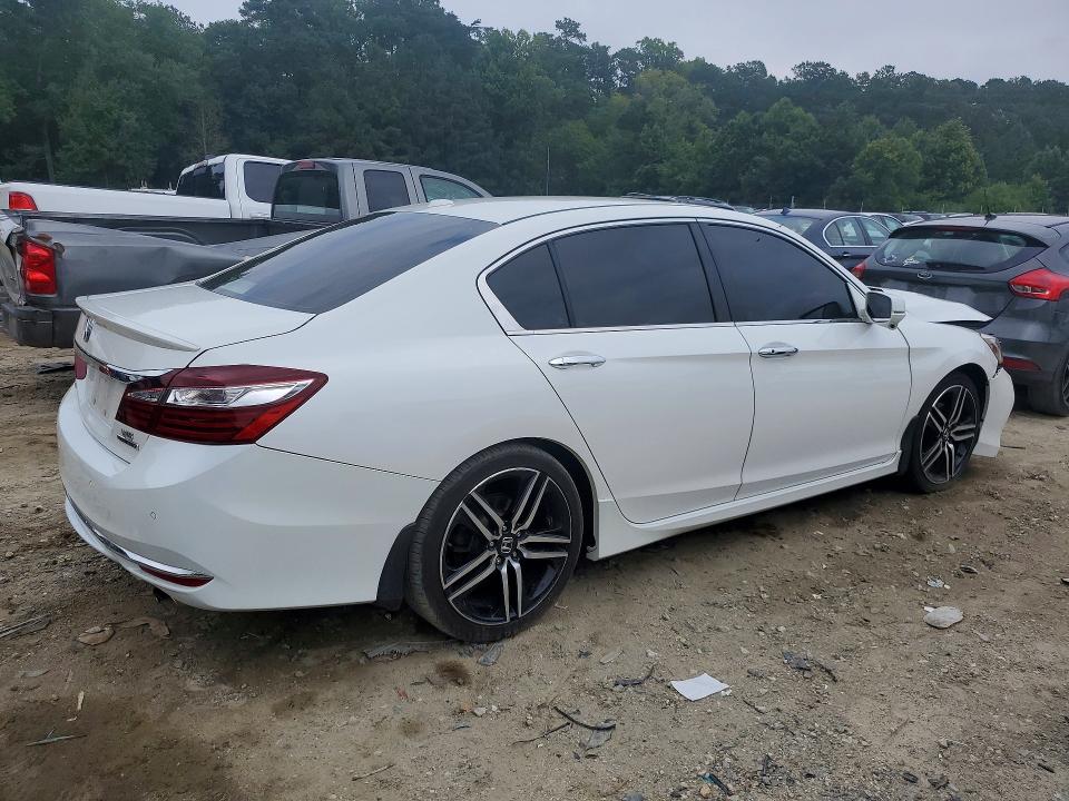 Продаж на аукціоні авто 2017 Honda Accord, vin: 1HGCR3F93HA031390, номер лоту: 59836516