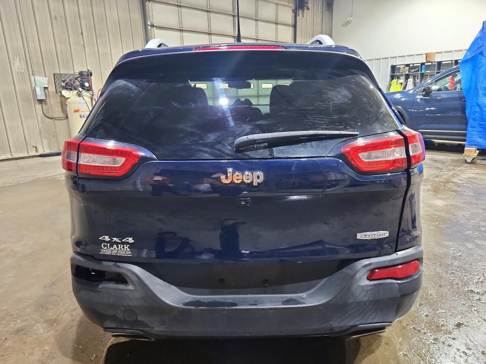 Продажа на аукционе авто 2015 Jeep Cherokee, vin: 1C4PJMCS3FW605068, номер лота: 62468596