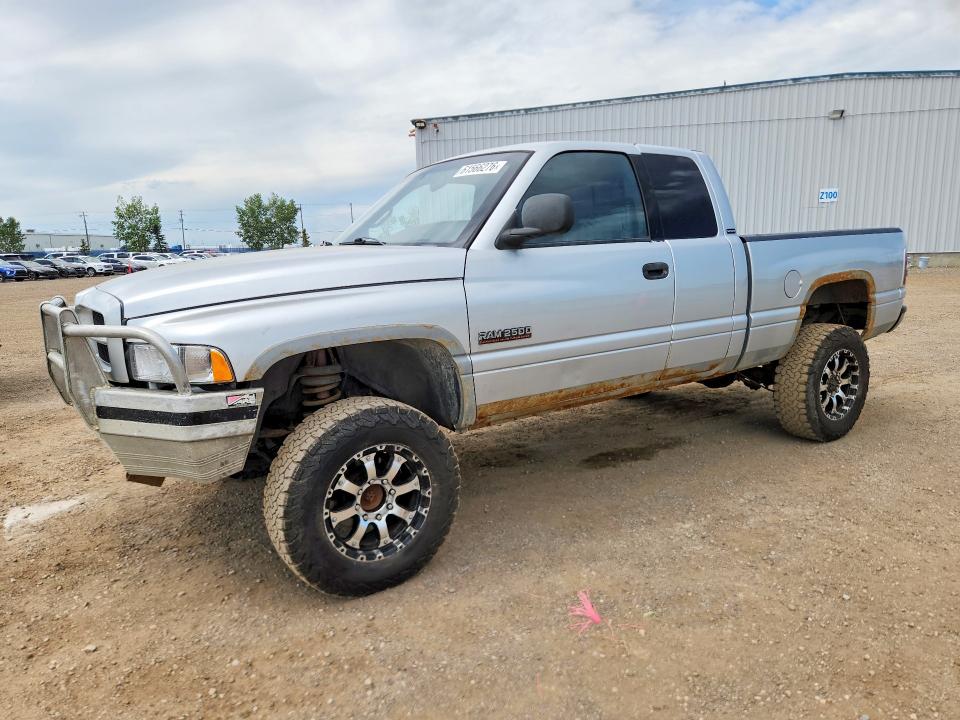2001 Dodge Ram 2500 მანქანა იყიდება აუქციონზე, vin: 1B7KF237X1J583863, აუქციონის ნომერი: 61566276