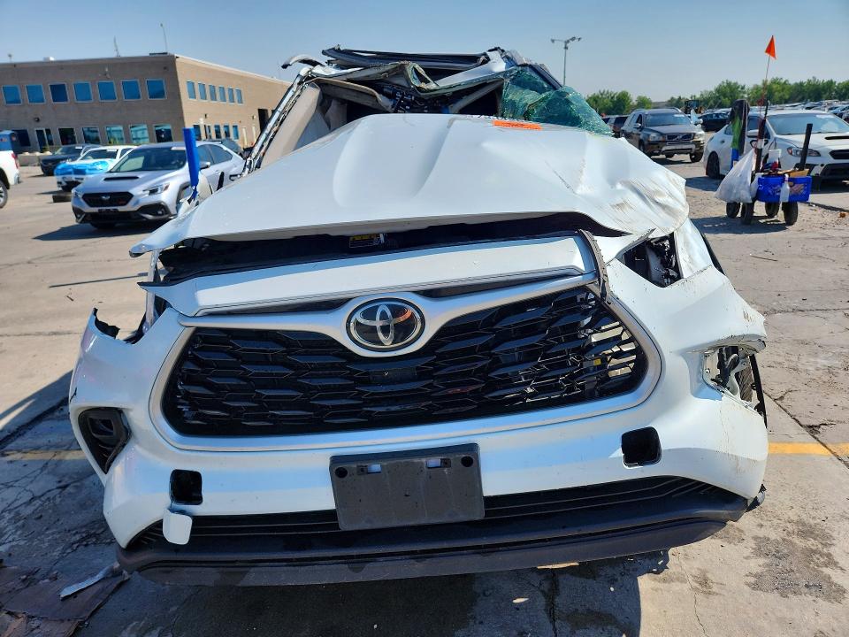 Aukcja sprzedaży 2022 Toyota Highlander, vin: 5TDGZRBH0NS578714, numer aukcji: 73342655