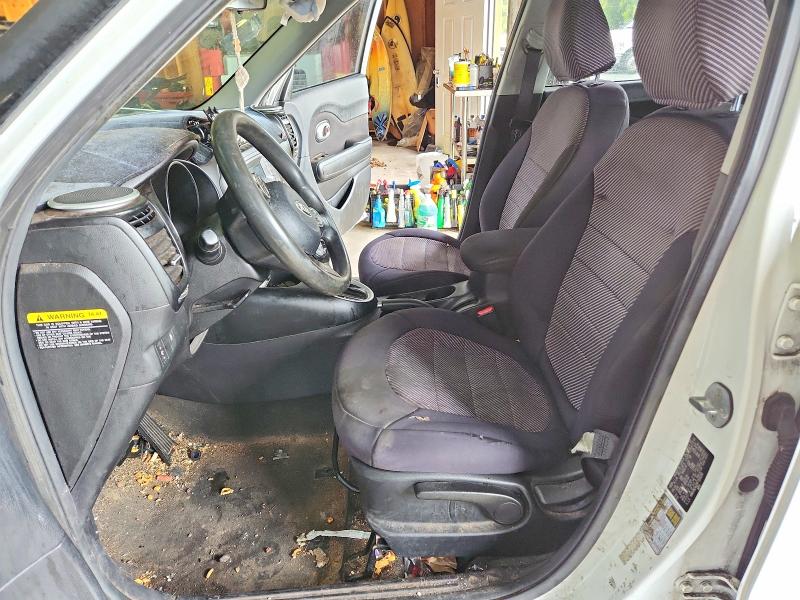 60205236 :رقم المزاد ، KNDJN2A23F7113233 vin ، 2015 Kia Soul مزاد بيع