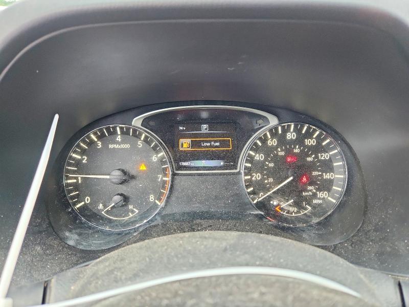 61934766 :رقم المزاد ، 5N1DR2MN3JC638053 vin ، 2018 Nissan Pathfinder مزاد بيع