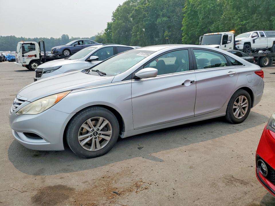 2011 Hyundai Sonata მანქანა იყიდება აუქციონზე, vin: 5NPEB4AC7BH247442, აუქციონის ნომერი: 61473296