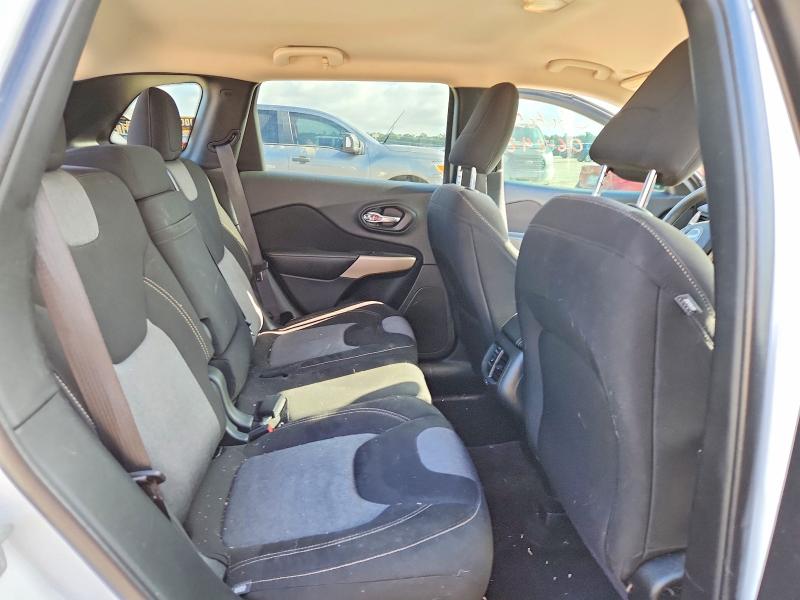 Продажа на аукционе авто 2018 Jeep Cherokee, vin: 1C4PJLCB1JD577687, номер лота: 59396666