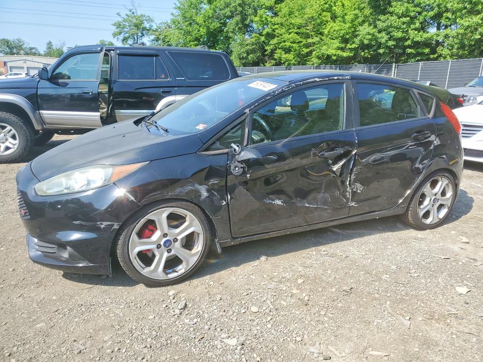 59090406 :رقم المزاد ، 3FADP4GX8GM194555 vin ، 2016 Ford Fiesta مزاد بيع