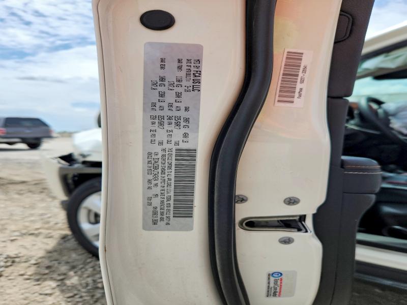 62442516 :رقم المزاد ، 3C4NJDBBXJT342424 vin ، 2018 Jeep Compass مزاد بيع