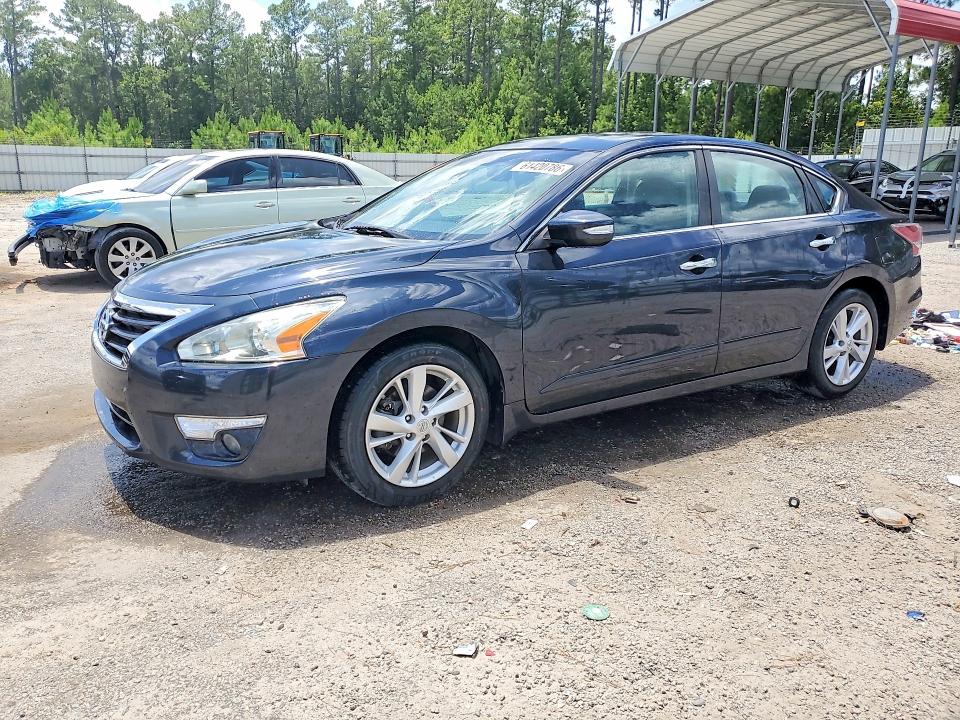Продажа на аукционе авто 2015 Nissan Altima, vin: 1N4AL3AP2FC234713, номер лота: 61420786