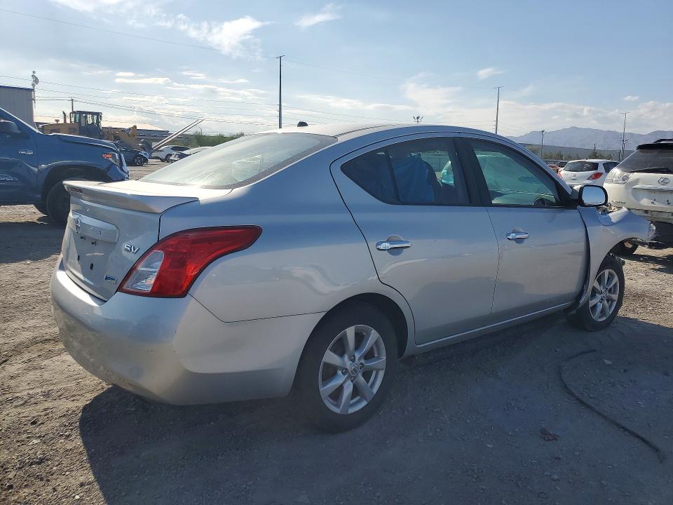 61984816 :رقم المزاد ، 3N1CN7AP3EL853928 vin ، 2014 Nissan Versa مزاد بيع