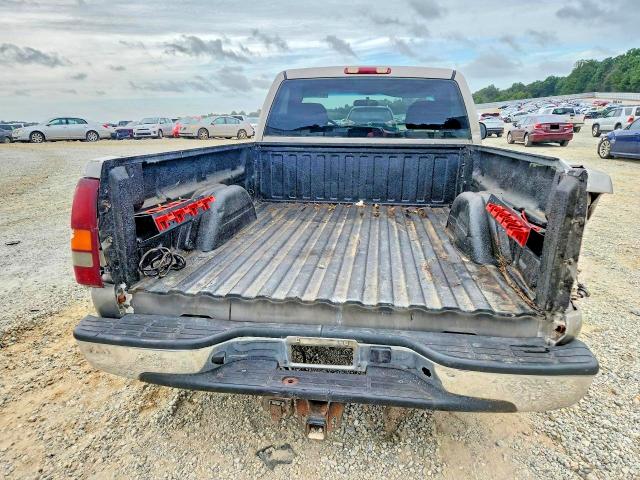 Aukcja sprzedaży 2002 Chevrolet Silverado, vin: 1GCEC14V42Z194281, numer aukcji: 61766476
