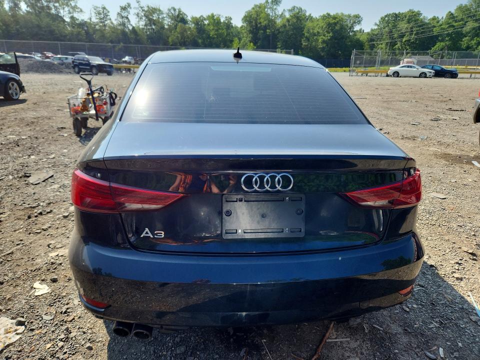 Продаж на аукціоні авто 2018 Audi A3, vin: WAUAUGFF9J1028739, номер лоту: 58034746