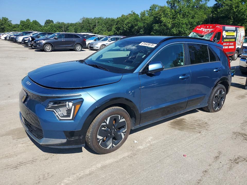 Продажа на аукционе авто 2024 Kia Niro, vin: KNDCR3L16R5116151, номер лота: 61645676