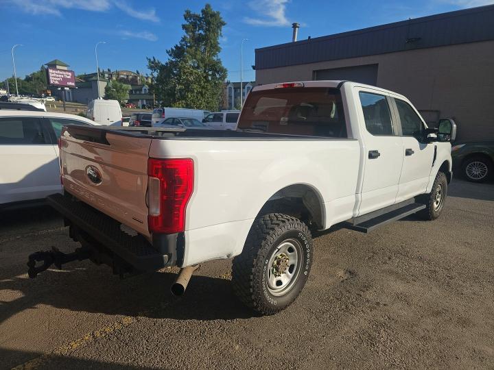 Продаж на аукціоні авто 2017 Ford F350, vin: 1FT8W3B60HED95980, номер лоту: 61303796
