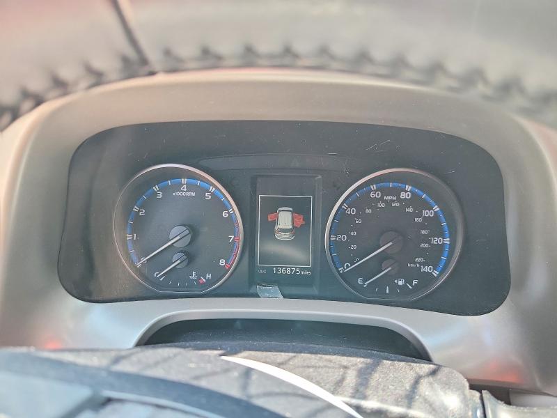 63156686 :رقم المزاد ، 2T3WFREV0JW523226 vin ، 2018 Toyota Rav4 مزاد بيع