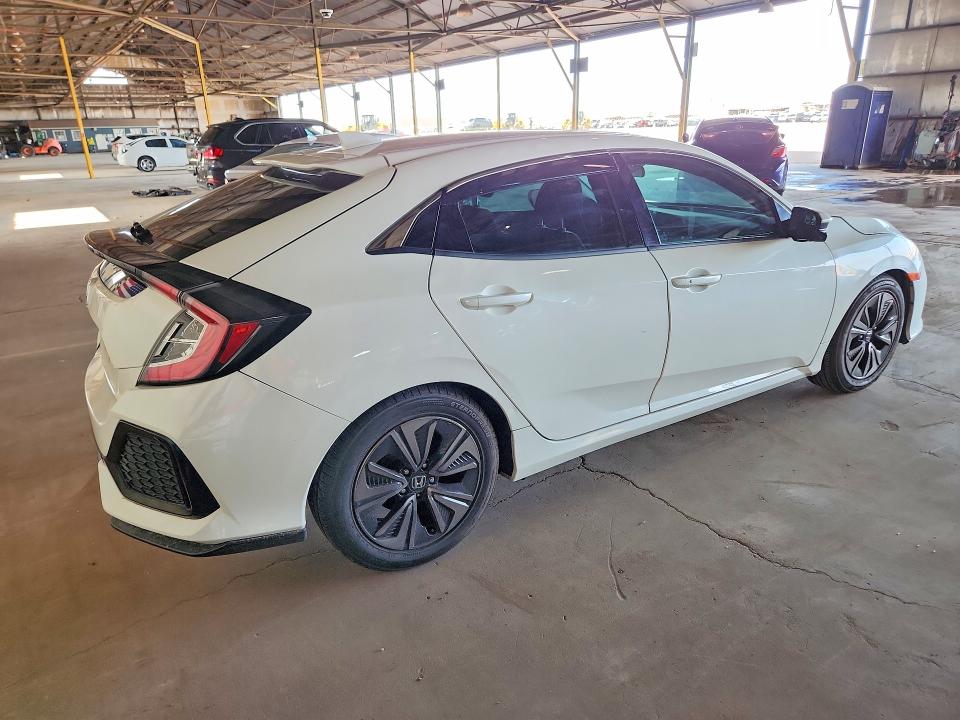 2017 Honda Civic მანქანა იყიდება აუქციონზე, vin: SHHFK7H51HU429107, აუქციონის ნომერი: 60814176