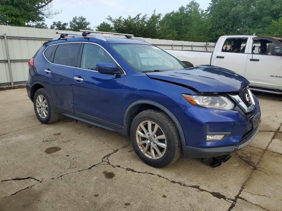 Продаж на аукціоні авто 2017 Nissan Rogue, vin: JN8AT2MV5HW007522, номер лоту: 62899566