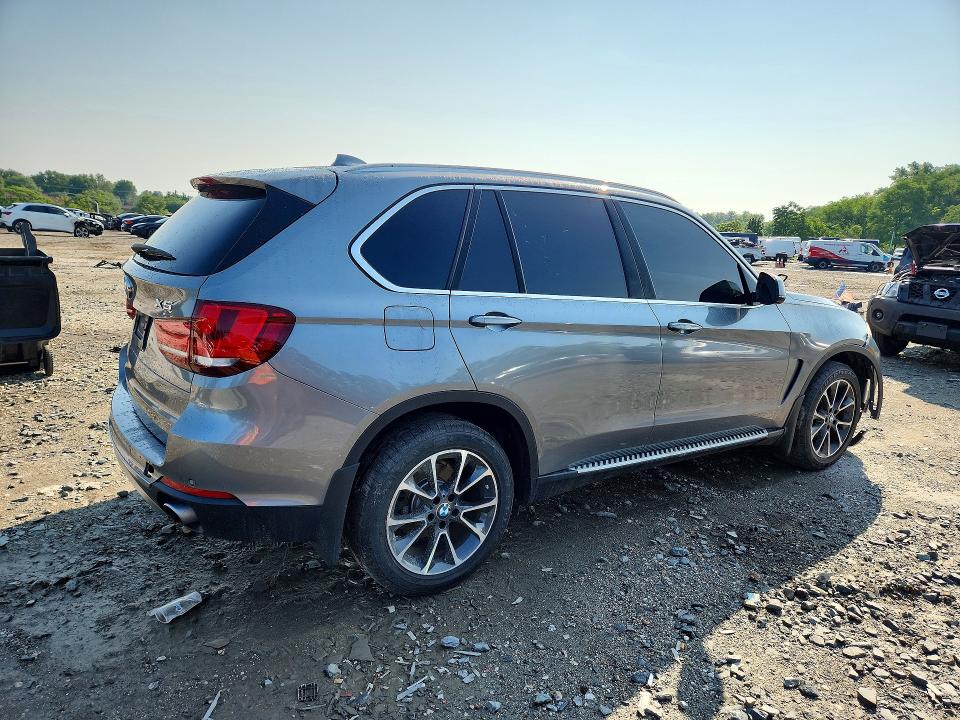 2017 Bmw X5 მანქანა იყიდება აუქციონზე, vin: 5UXKR2C56H0U18171, აუქციონის ნომერი: 62033066