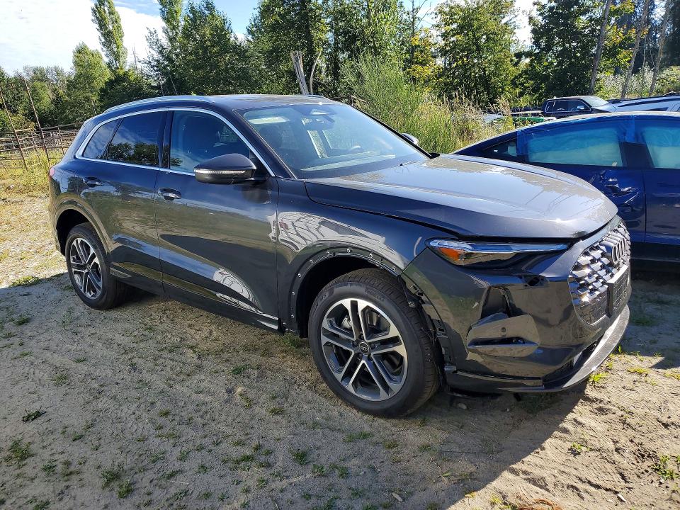 Продаж на аукціоні авто 2026 Audi Q5, vin: WA12AAGU9T2024725, номер лоту: 61665436