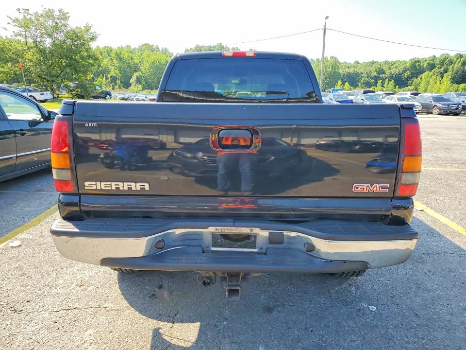 Продажа на аукционе авто 2006 Gmc New Sierra, vin: 2GTEK19B261292600, номер лота: 61170986