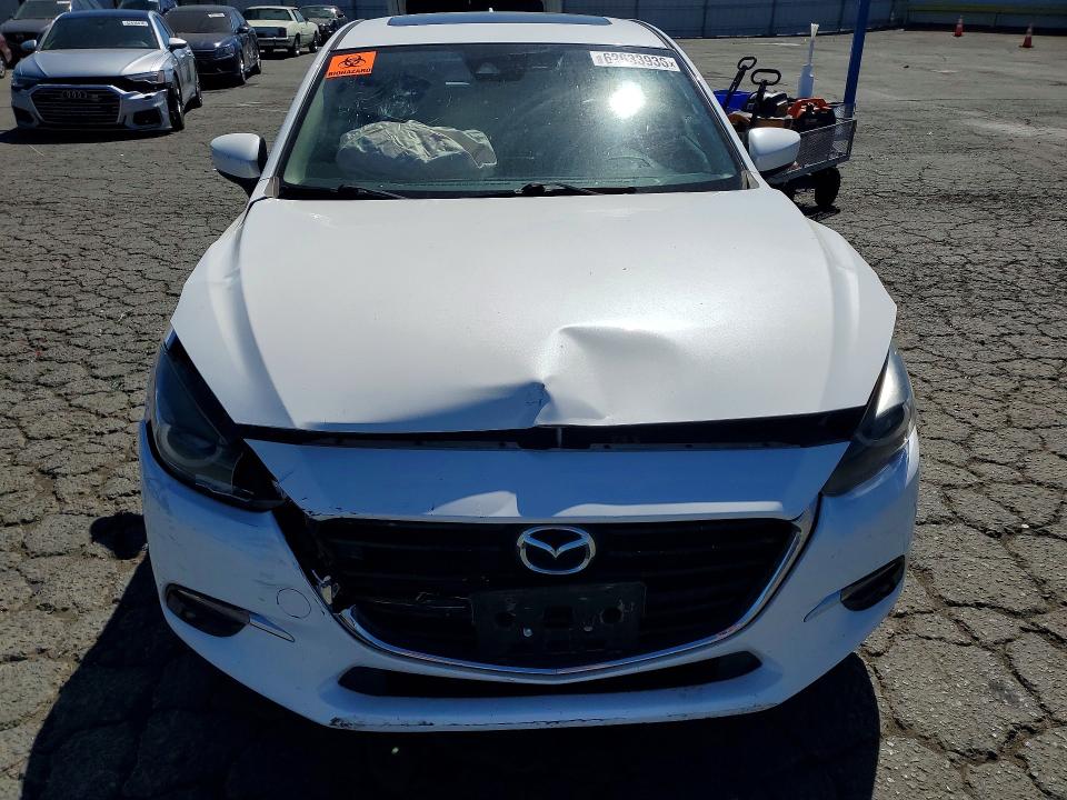 62633936 :رقم المزاد ، 3MZBN1M3XHM127414 vin ، 2017 Mazda 3 مزاد بيع