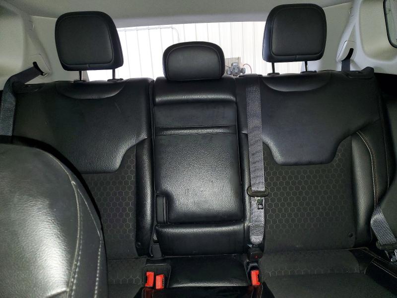 62983086 :رقم المزاد ، 3C4NJDBB4JT241153 vin ، 2018 Jeep Compass مزاد بيع