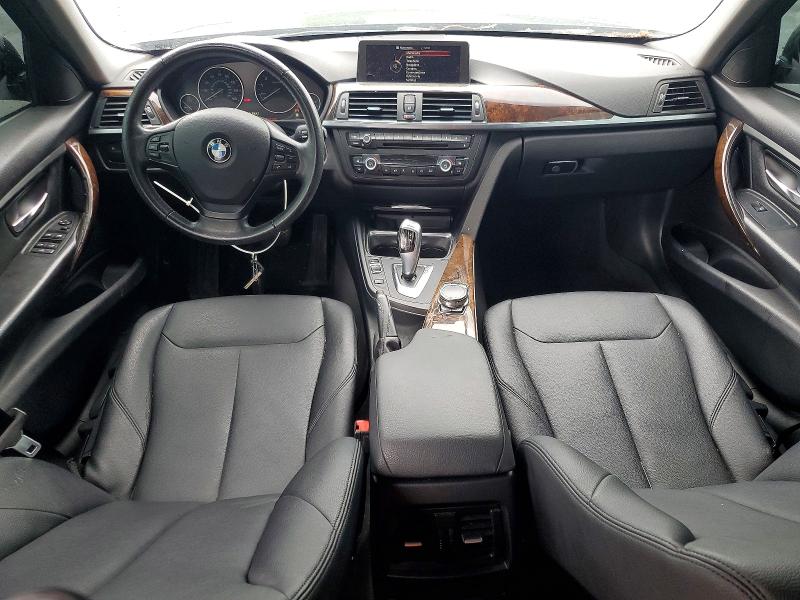 2015 Bmw 320 მანქანა იყიდება აუქციონზე, vin: WBA3C3G53FNT53090, აუქციონის ნომერი: 41632866