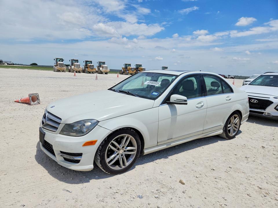 85980005 :رقم المزاد ، WDDGF8BB0CR192004 vin ، 2012 Mercedes-benz C مزاد بيع