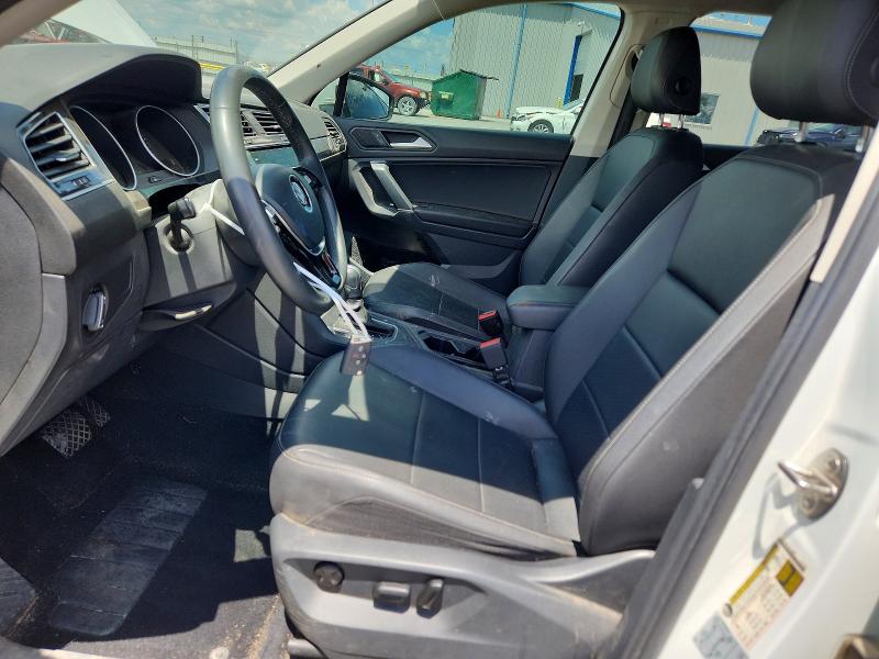 60944466 :رقم المزاد ، 3VV3B7AX3LM155821 vin ، 2020 Volkswagen Tiguan مزاد بيع