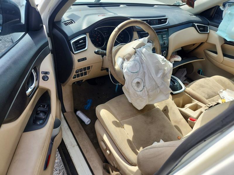 61514636 :رقم المزاد ، KNMAT2MT9FP549207 vin ، 2015 Nissan Rogue مزاد بيع