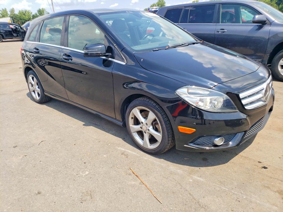 62796196 :رقم المزاد ، WDDMH4EB8EJ187989 vin ، 2014 Mercedes-benz B250 مزاد بيع