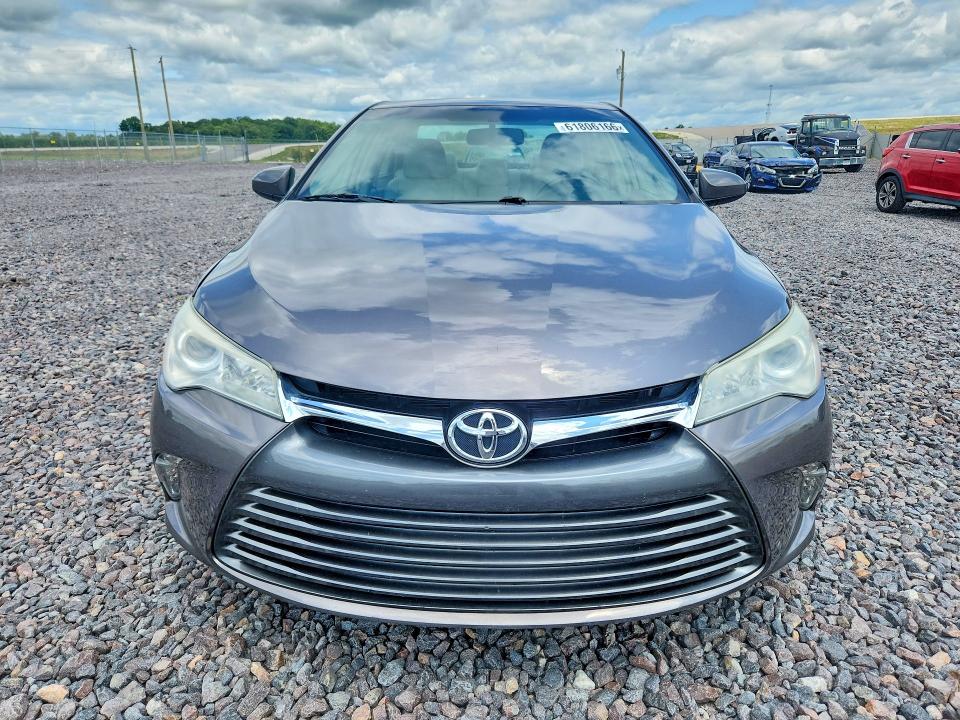 2016 Toyota Camry მანქანა იყიდება აუქციონზე, vin: 4T1BF1FK6GU595604, აუქციონის ნომერი: 61806166