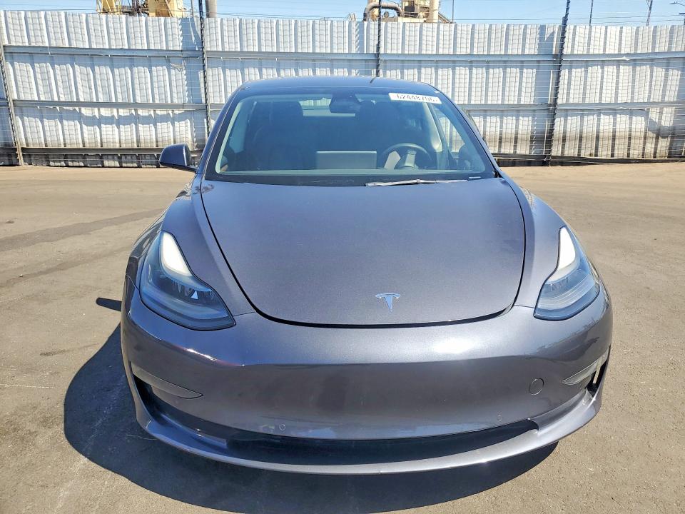 Auction sale of the 2022 Tesla Model 3, vin: 5YJ3E1EC2NF155942, lot number: 62448706