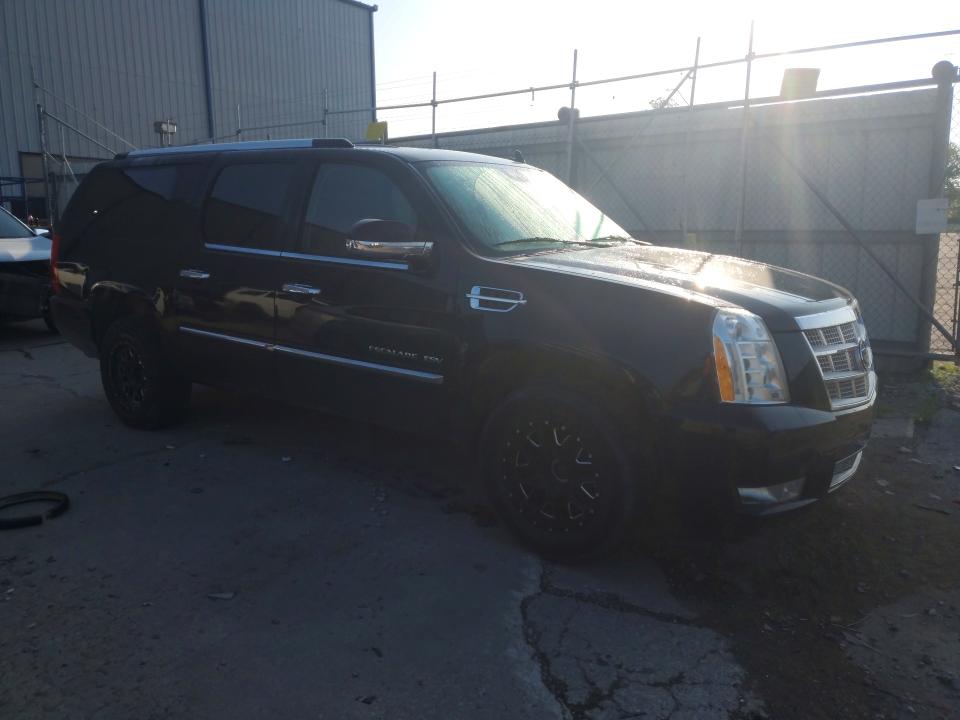 2011 Cadillac Escalade მანქანა იყიდება აუქციონზე, vin: 1GYS4KEF4BR282190, აუქციონის ნომერი: 59368096