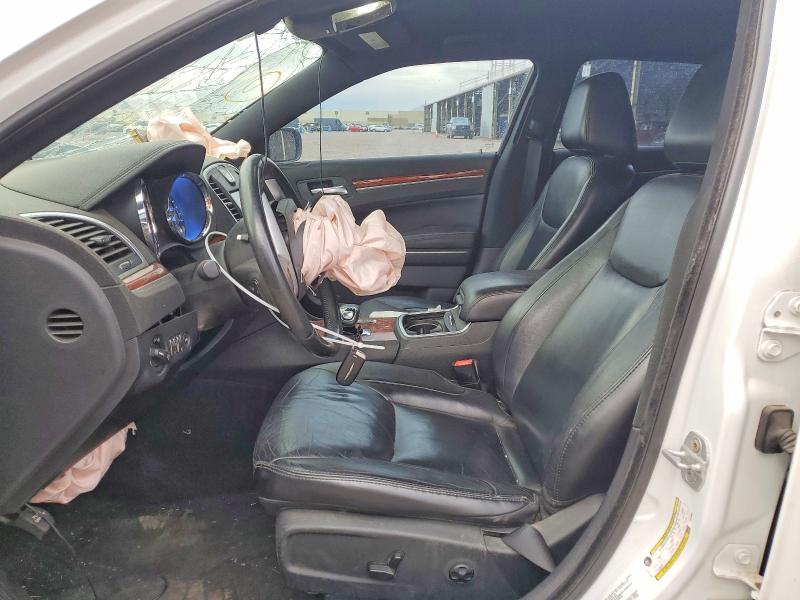 2013 Chrysler 300 მანქანა იყიდება აუქციონზე, vin: 2C3CCAAGXDH520623, აუქციონის ნომერი: 60699586