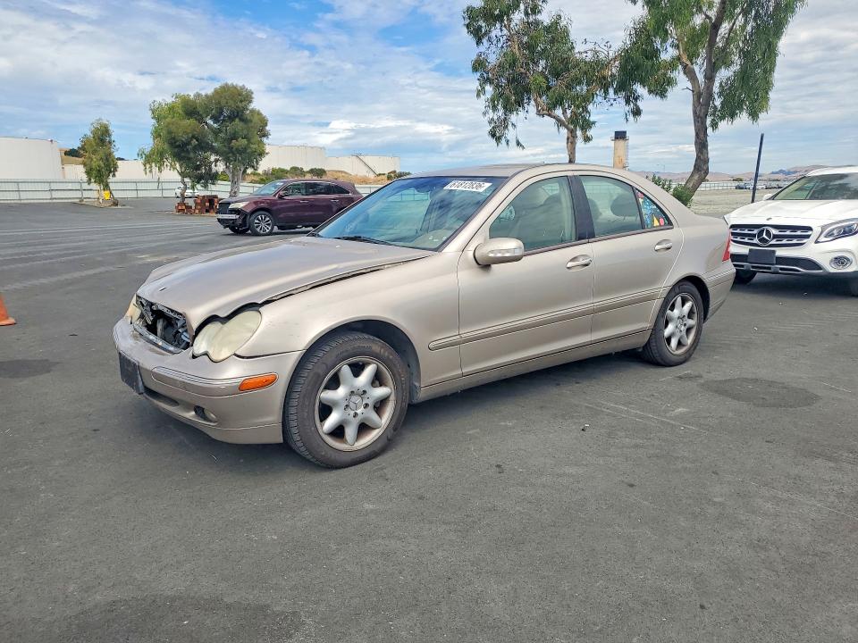 2002 Mercedes-benz C მანქანა იყიდება აუქციონზე, vin: WDBRF64J42F195241, აუქციონის ნომერი: 61812836