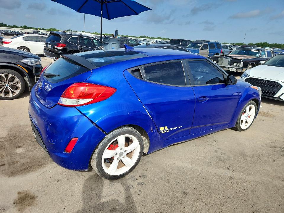 2013 Hyundai Veloster მანქანა იყიდება აუქციონზე, vin: KMHTC6AD3DU140899, აუქციონის ნომერი: 61619286