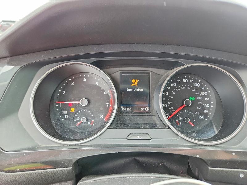 Продажа на аукционе авто 2018 Volkswagen Tiguan, vin: 3VV3B7AX4JM104681, номер лота: 61017756