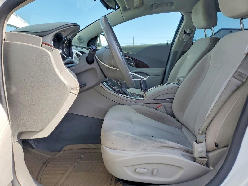 2011 Buick Lacrosse მანქანა იყიდება აუქციონზე, vin: 1G4GA5EC5BF365216, აუქციონის ნომერი: 59386236