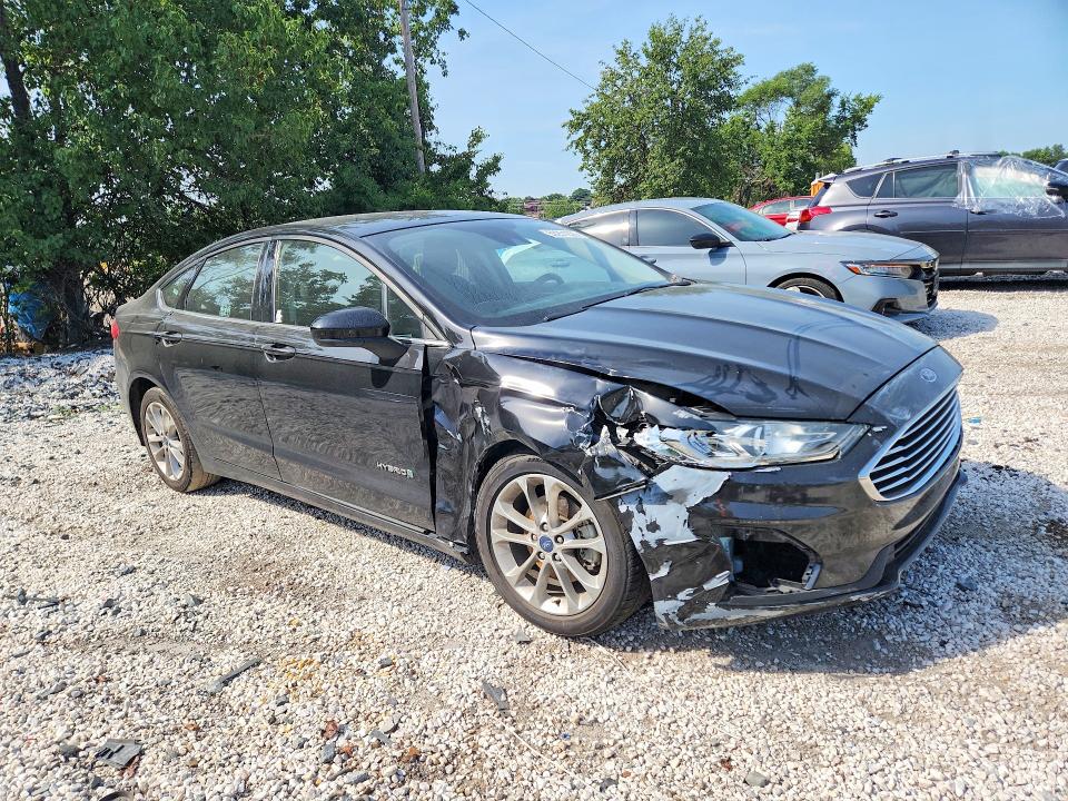 Продажа на аукционе авто 2019 Ford Fusion, vin: 3FA6P0LUXKR189785, номер лота: 59251226