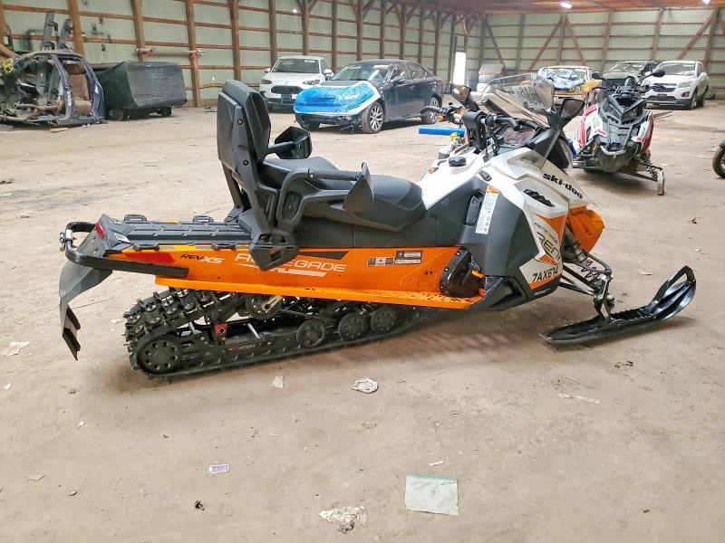 Aukcja sprzedaży 2018 Skidoo Renegade Adrenaline, vin: 2BPSMBJB2JV000198, numer aukcji: 60124046