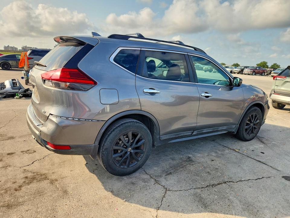 Продаж на аукціоні авто 2017 Nissan Rogue, vin: 5N1AT2MT9HC893092, номер лоту: 63166176