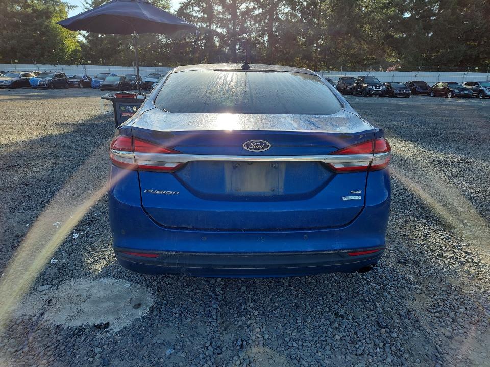 63237316 :رقم المزاد ، 3FA6P0HD0HR128561 vin ، 2017 Ford Fusion مزاد بيع